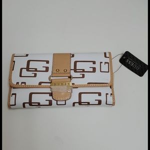 Guess wallet